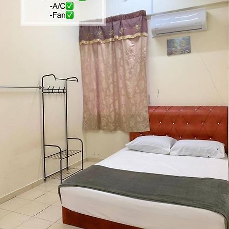 Homestay Kuala Terengganu Near Batu Burok, Hospital Hsnz, Ktcc Mall, Drawbridge A Kültér fotó